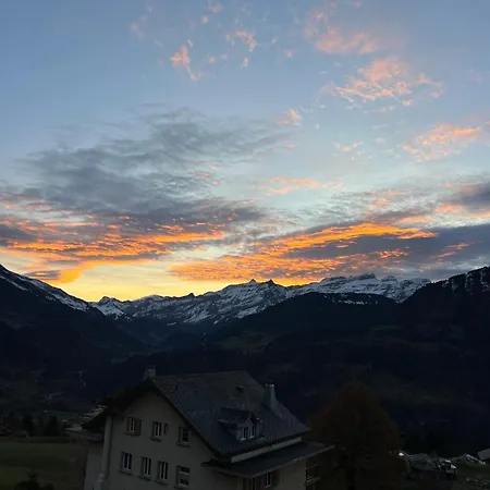 Cosy Chalet, Close To Lift, Beautiful Views * Leysin